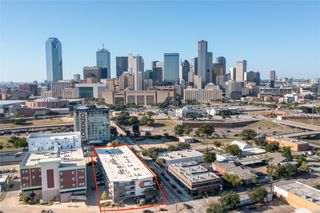 1111 S Akard Street 303, Dallas, TX 75215