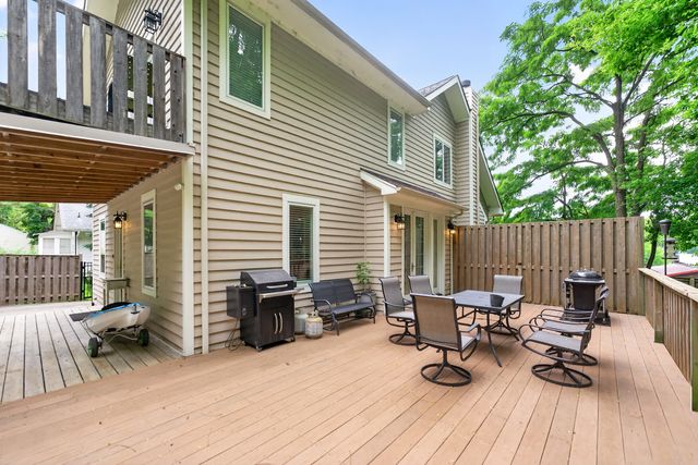 108 N Main Street, Algonquin, IL 60102