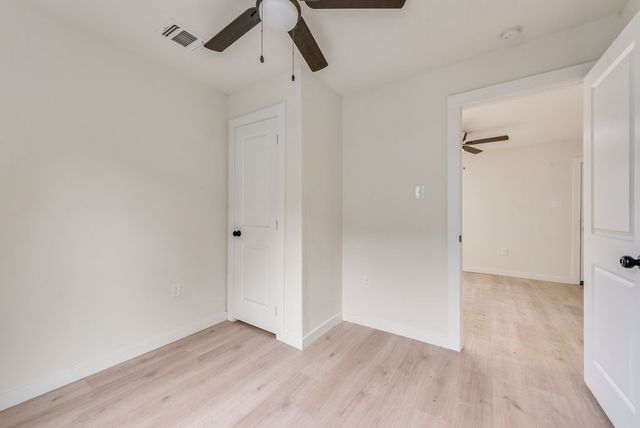 3414 Vilbig Road, Dallas, TX 75212