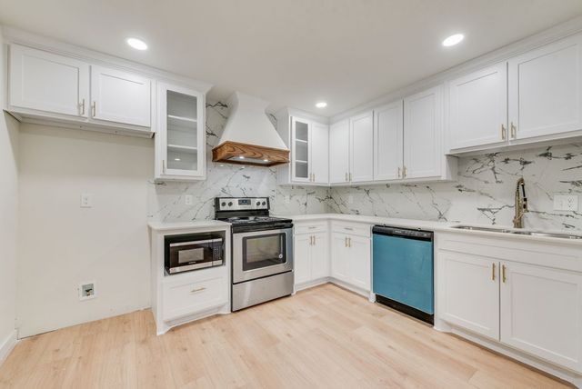 3414 Vilbig Road, Dallas, TX 75212