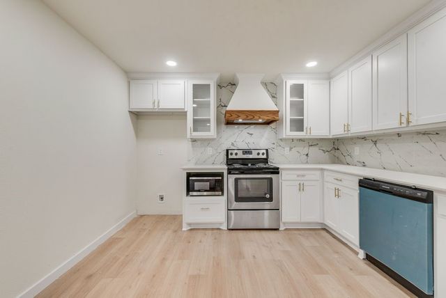 3414 Vilbig Road, Dallas, TX 75212