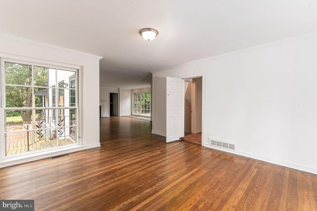 50 WISTAR RD, Villanova, PA 19085