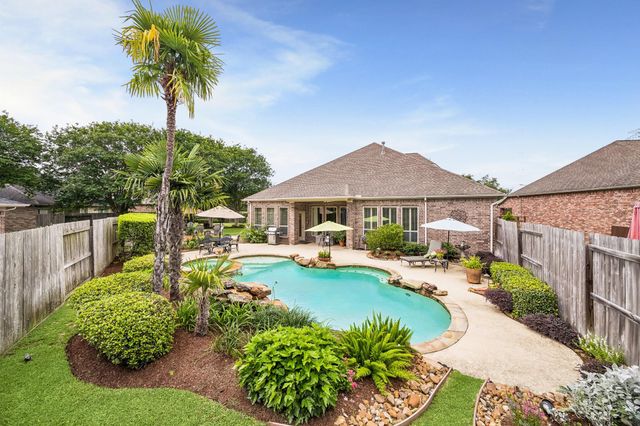 9322 Mystic Falls Lane, Humble, TX 77396