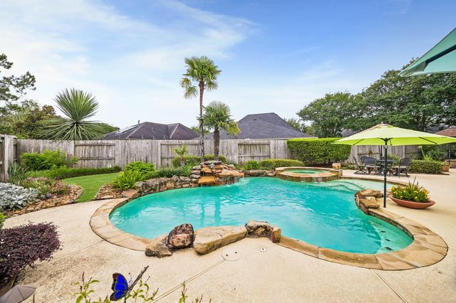9322 Mystic Falls Lane, Humble, TX 77396