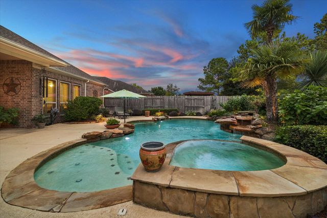 9322 Mystic Falls Lane, Humble, TX 77396