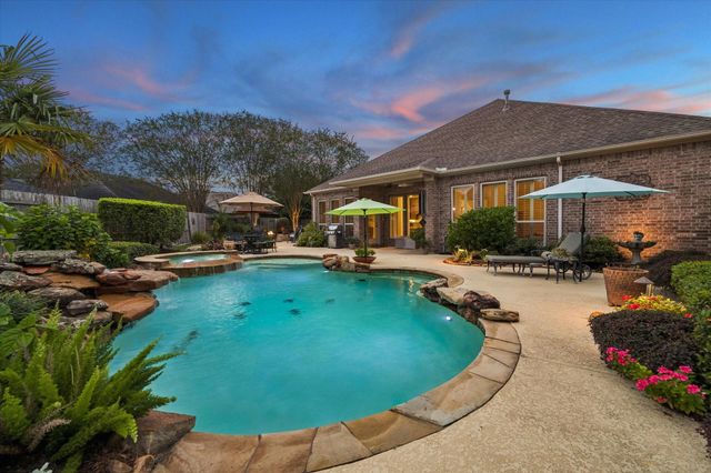 9322 Mystic Falls Lane, Humble, TX 77396