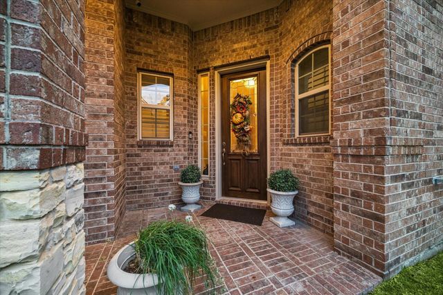 9322 Mystic Falls Lane, Humble, TX 77396