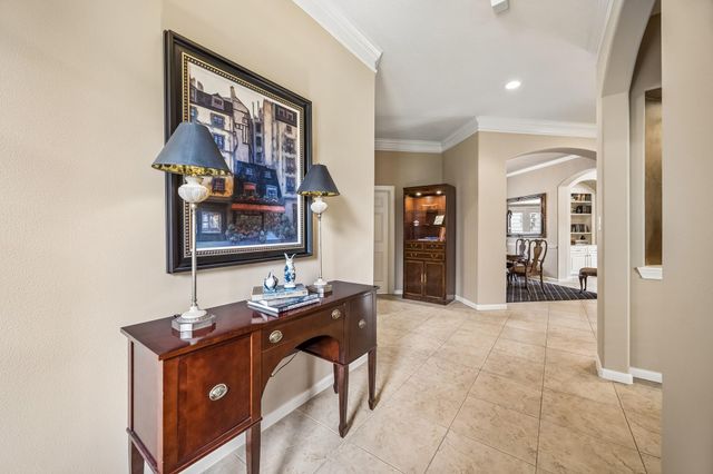 9322 Mystic Falls Lane, Humble, TX 77396