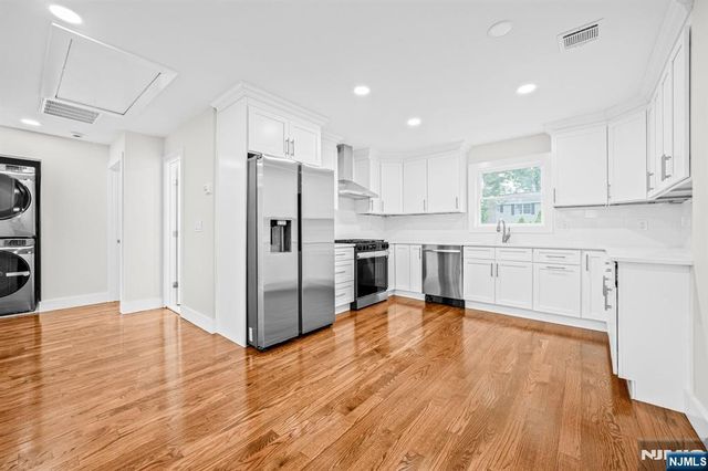 83 Harrison Avenue 2, Waldwick, NJ 07463
