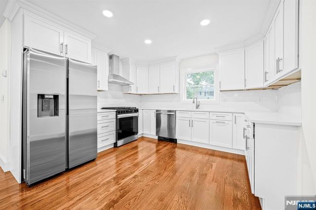 83 Harrison Avenue 2, Waldwick, NJ 07463