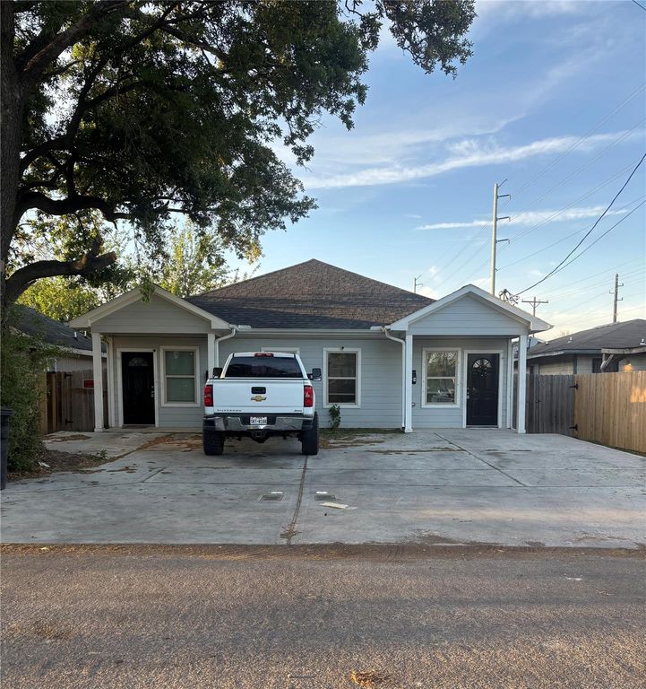 339 Owens Street B, Houston, TX 77029