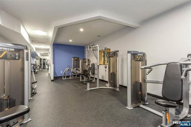 518-536 Gregory B201, Weehawken, NJ 07086