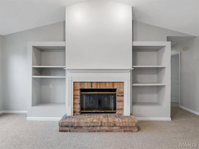 1312 Washingtons Crossing Drive, O'fallon, MO 63366