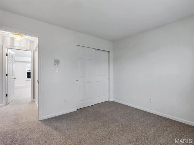 1312 Washingtons Crossing Drive, O'fallon, MO 63366