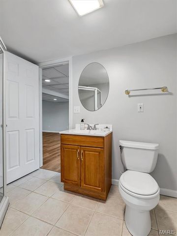 1312 Washingtons Crossing Drive, O'fallon, MO 63366