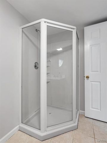 1312 Washingtons Crossing Drive, O'fallon, MO 63366