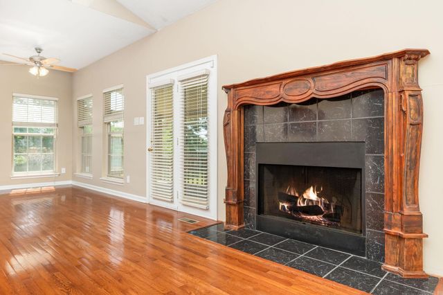 300 TANGLEWOOD Road, Hot Springs, AR 71913