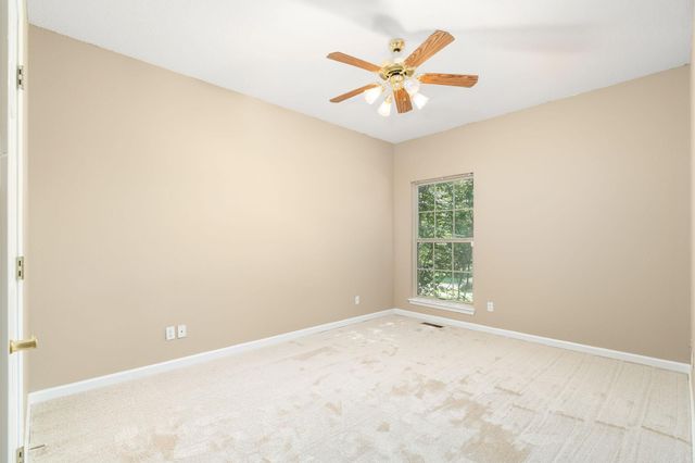 300 TANGLEWOOD Road, Hot Springs, AR 71913