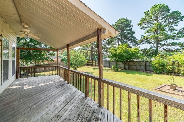 300 TANGLEWOOD Road, Hot Springs, AR 71913