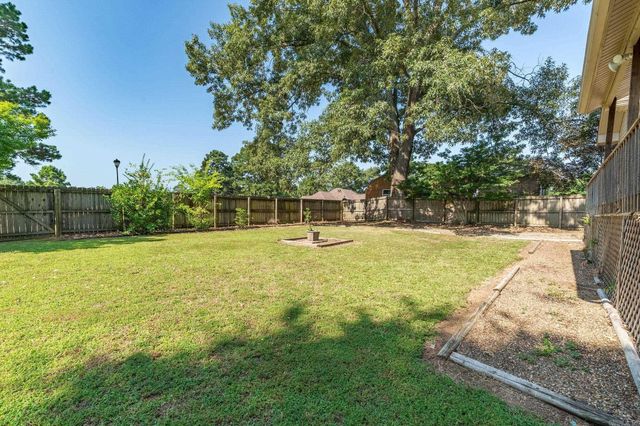 300 TANGLEWOOD Road, Hot Springs, AR 71913
