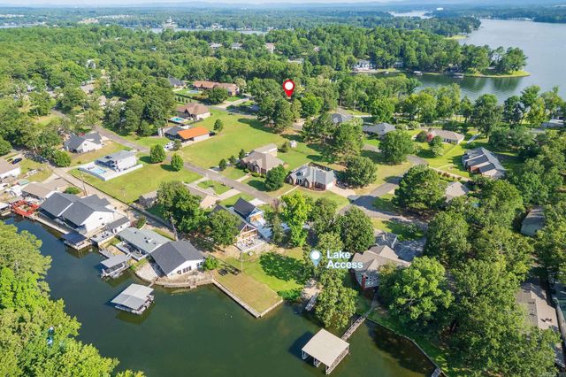 300 TANGLEWOOD Road, Hot Springs, AR 71913