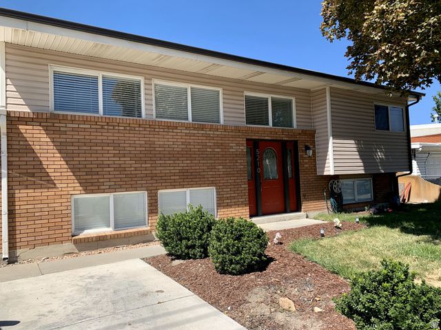 5210 S 900 ST, Murray, UT 84117