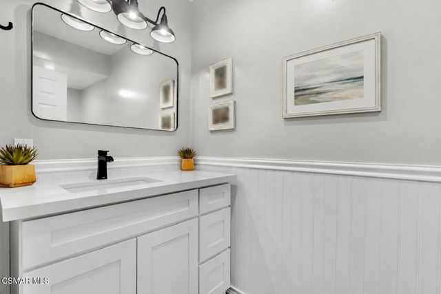 2854 E Sierra Drive, Thousand Oaks, CA 91362