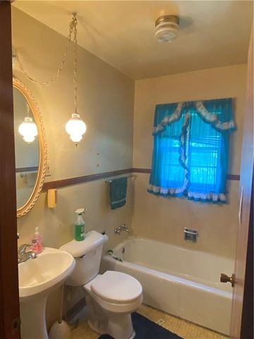1211 Quincy Street, Leavenworth, KS 66048