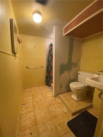 1211 Quincy Street, Leavenworth, KS 66048