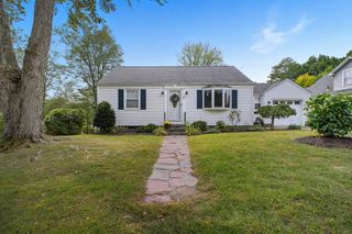 42 Geneva St, Springfield, MA 01151