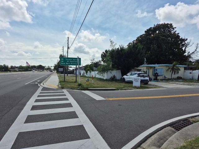4007 FLAMINGO DRIVE, New Port Richey, FL 34652