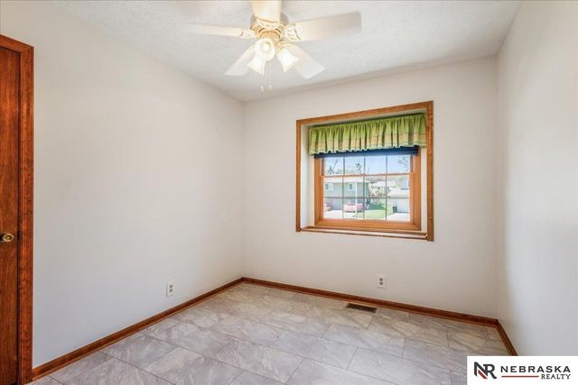 1511 N 144th Avenue Circle, Omaha, NE 68154