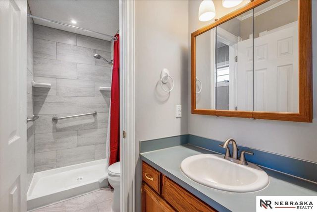 1511 N 144th Avenue Circle, Omaha, NE 68154