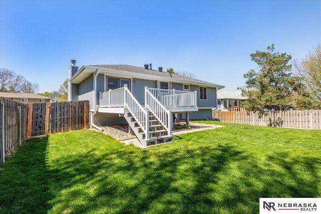 1511 N 144th Avenue Circle, Omaha, NE 68154