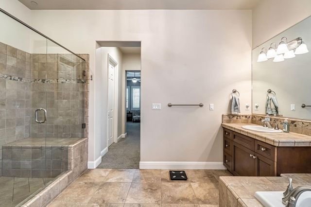 4199 N Quail Xing, Clovis, CA 93619