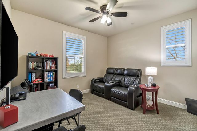 4199 N Quail Xing, Clovis, CA 93619