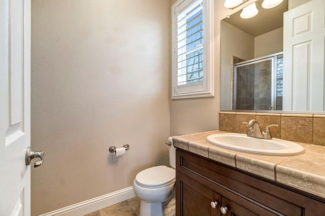 4199 N Quail Xing, Clovis, CA 93619