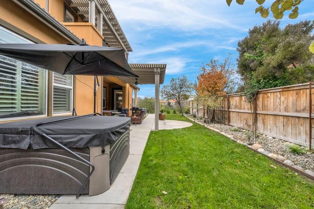 4199 N Quail Xing, Clovis, CA 93619