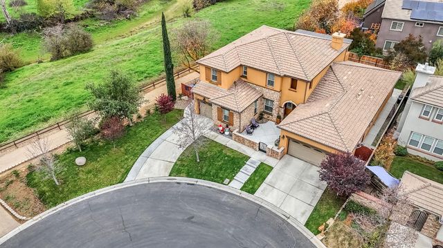 4199 N Quail Xing, Clovis, CA 93619