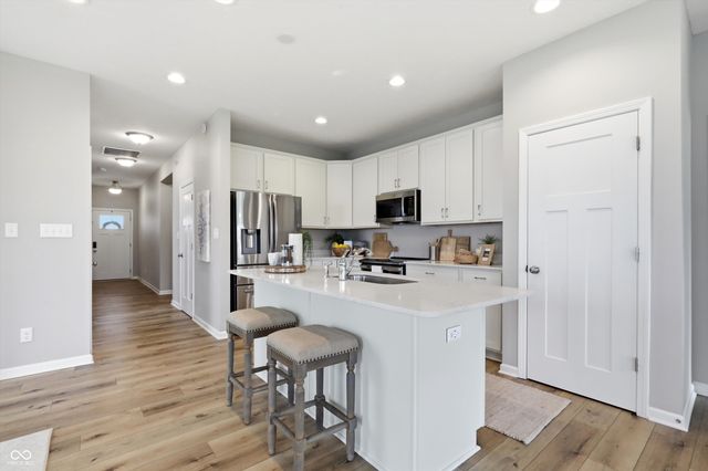 131 Hovden Drive, Cicero, IN 46034