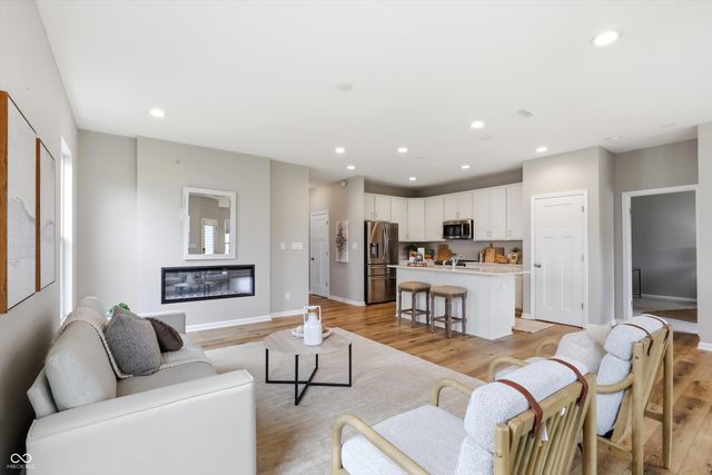 131 Hovden Drive, Cicero, IN 46034