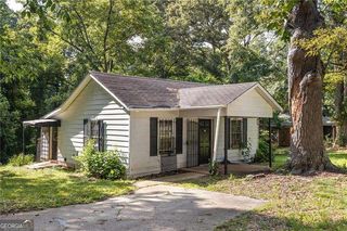1151 Sheppard Place, Stone Mountain, GA 30083