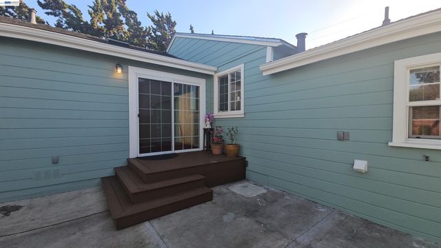 1114 Arthur Ave, San Leandro, CA 94577