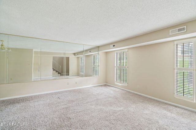 7914 Gleason Drive 1049, Knoxville, TN 37919