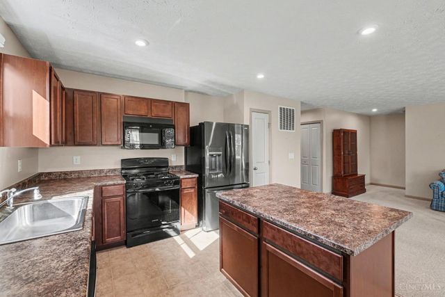 4798 Sullivans Ridge Drive, Morrow, OH 45152