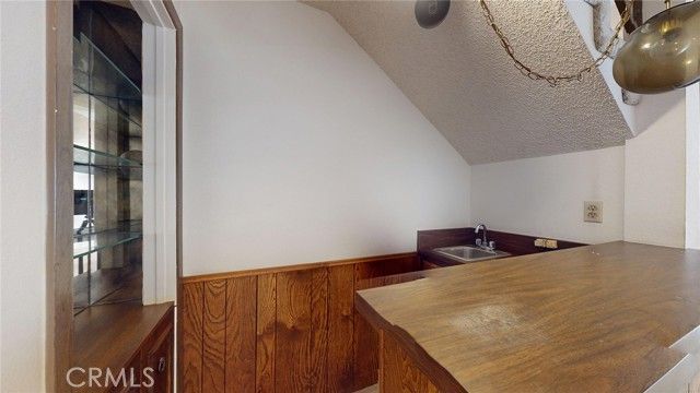 14332 Dickens 19, Sherman Oaks, CA 91423