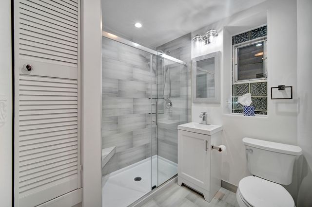 3600 S Union Avenue, Chicago, IL 60609