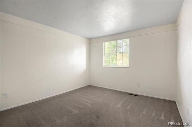 5460 S Rifle St, Aurora, CO 80015