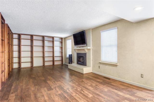 5460 S Rifle St, Aurora, CO 80015