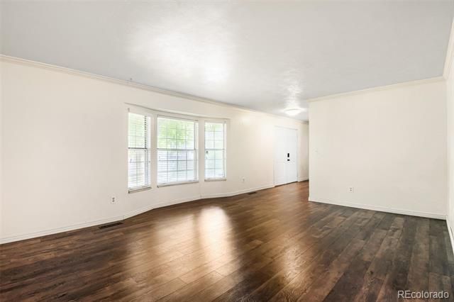 5460 S Rifle St, Aurora, CO 80015